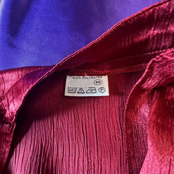 πVintage 90s Wine Red Plus Size Satin Blouse with Fitted End - Picture 10 of 13